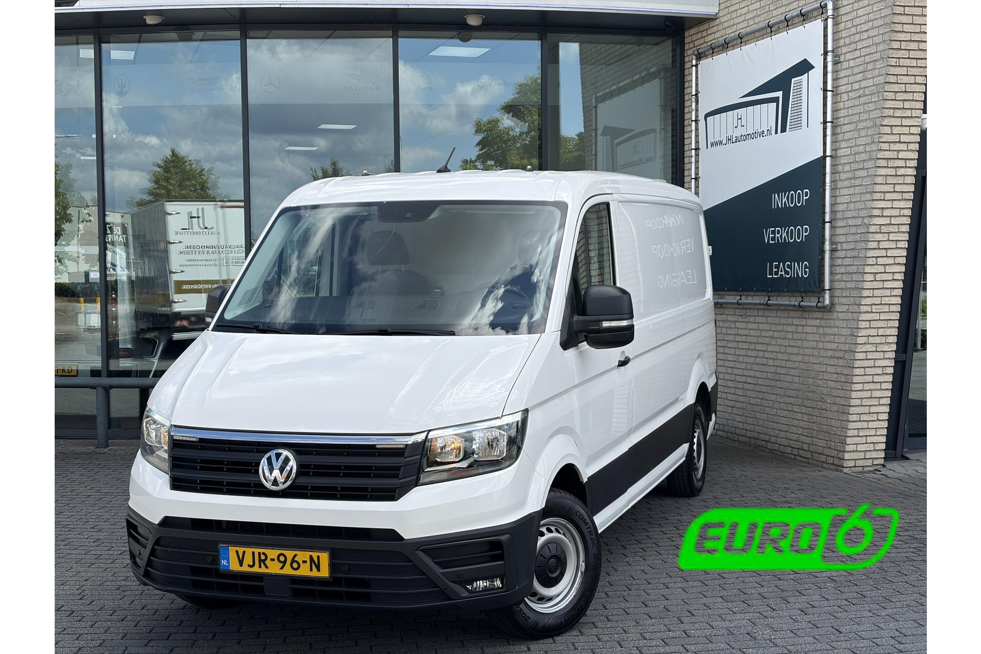 Volkswagen Crafter 35 2.0 TDI L3H2*A/C*CRUISE*HAAK*VOORRUITVERW.*PDC*